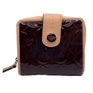 COACH Patent Leather Brown Tan Signature Wallet